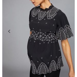 Black and white Pea in the Pod blouse.